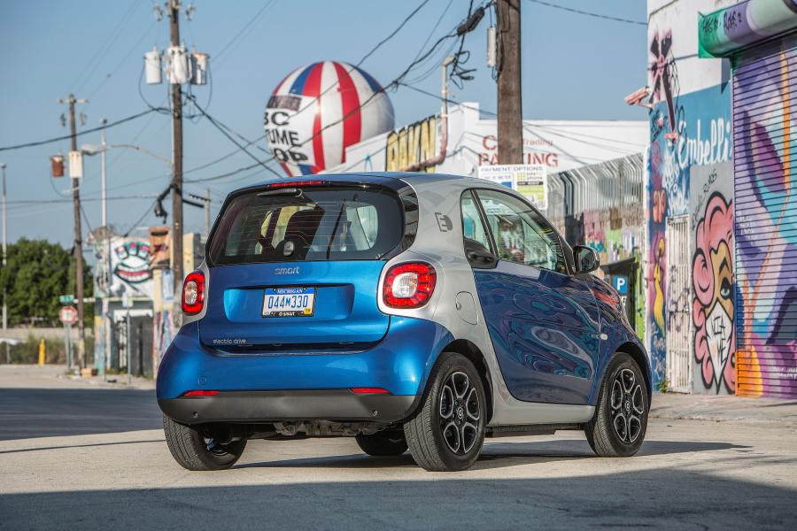  Smart ForTwo Prime Coupe Electric Drive 2016 года  (NA) (фото 9 из 30)